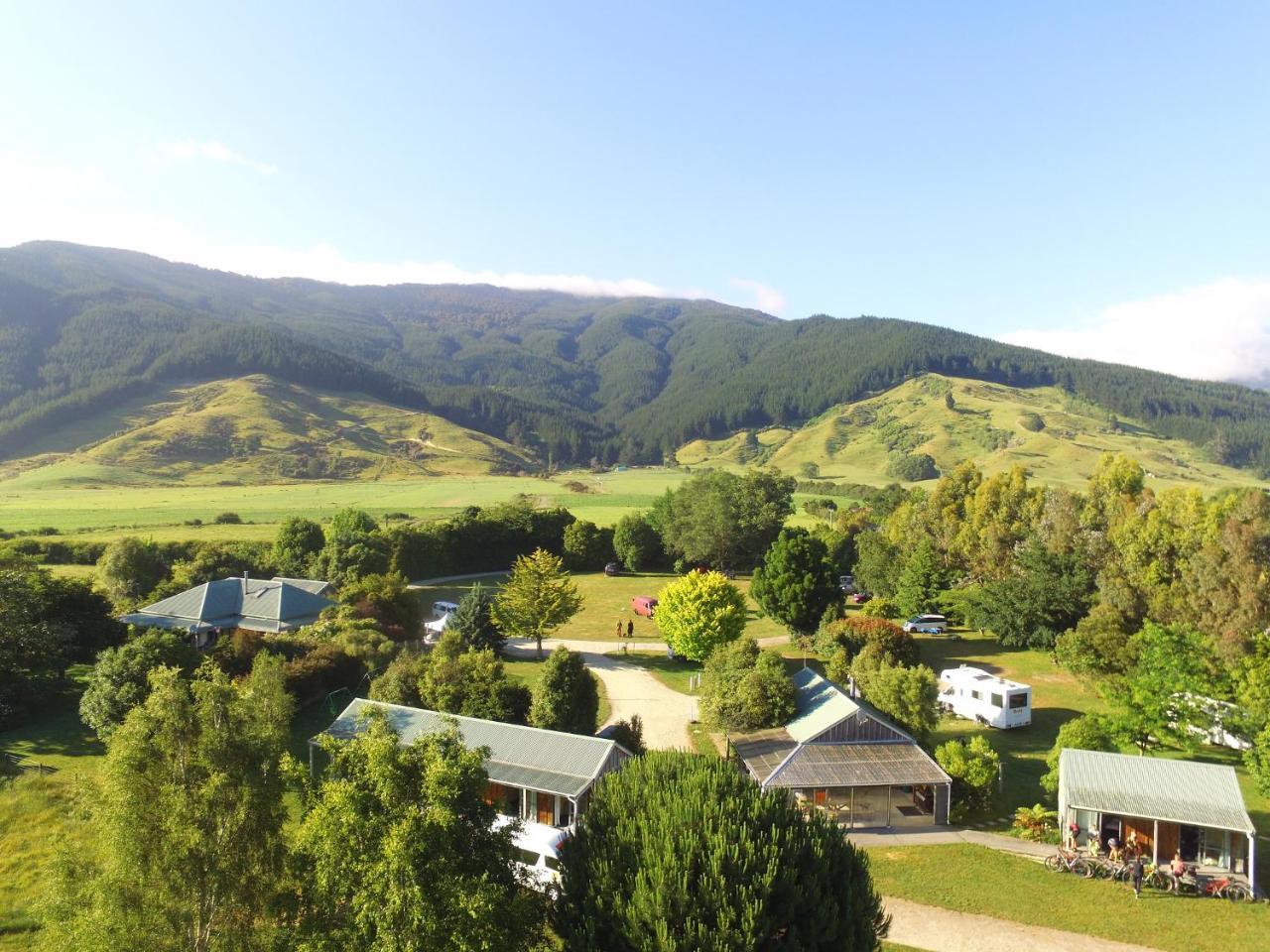Smiths Farm Holiday Park Linkwater Εξωτερικό φωτογραφία